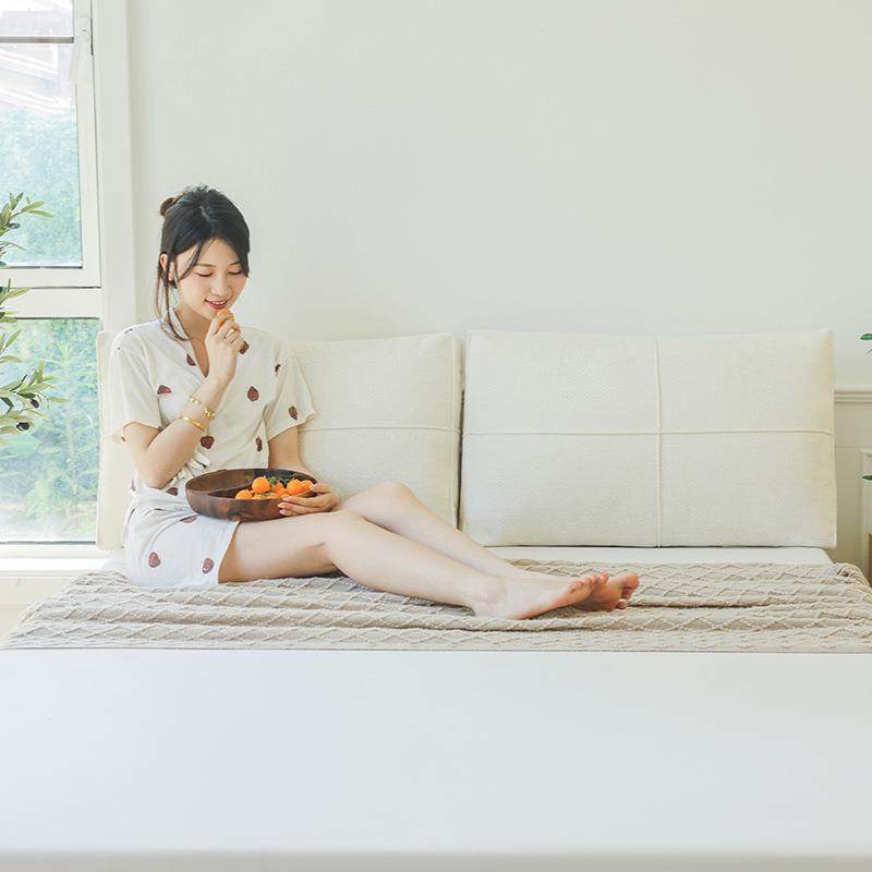 奶油色高级复古风打结抱枕套沙发床上棕色床上腰靠枕靠垫含芯飘窗