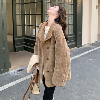 驼色皮毛一体羊羔毛外套女冬季2024新款高级感加绒加厚小个子棉服