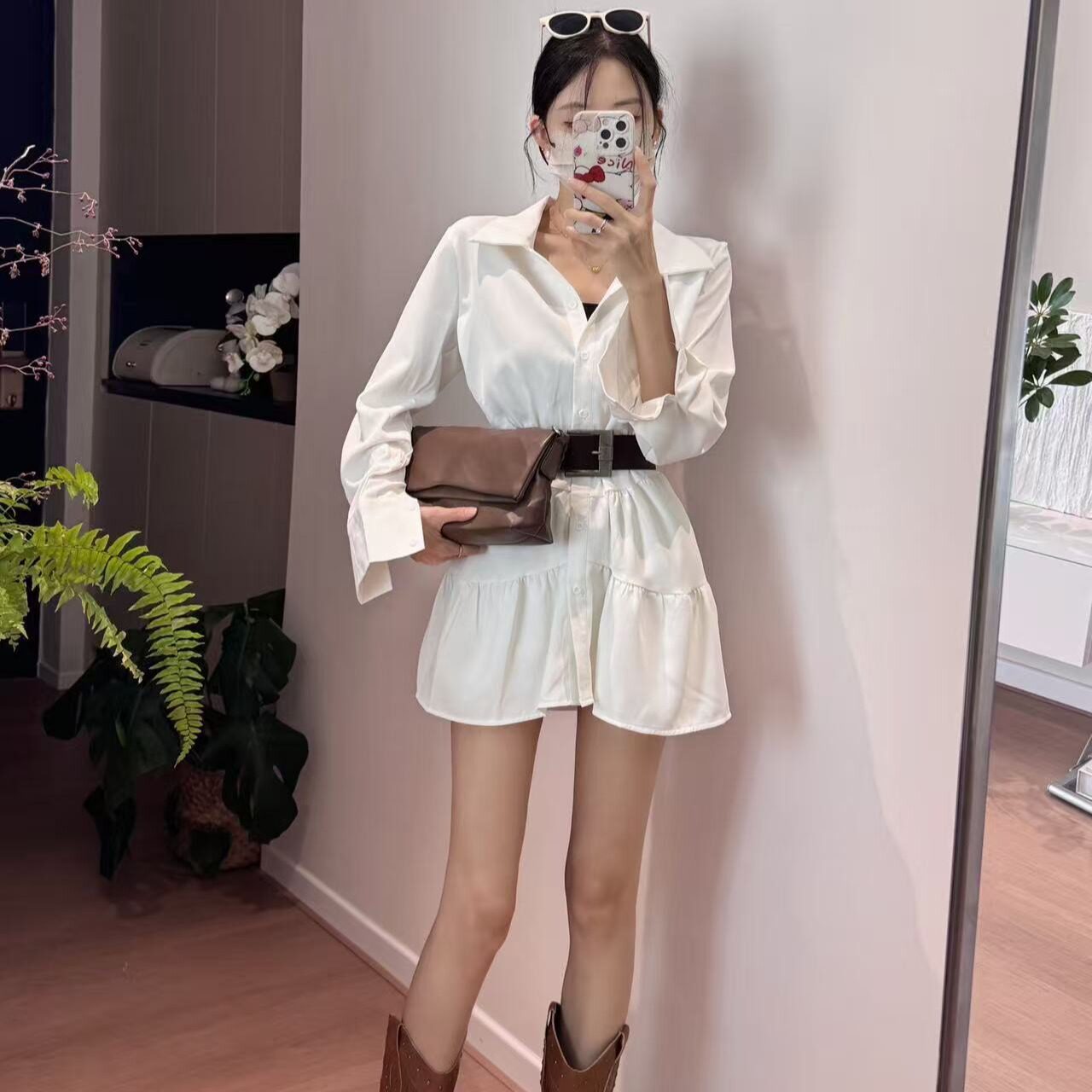 韩系御姐风翻领单排扣衬衫连衣裙女气质设计感收腰显瘦长袖短裙子 - 淘宝联盟商品