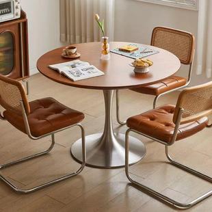 中古风全实木郁金香小圆桌小户型家用复古圆形餐桌椅组合网红饭桌
