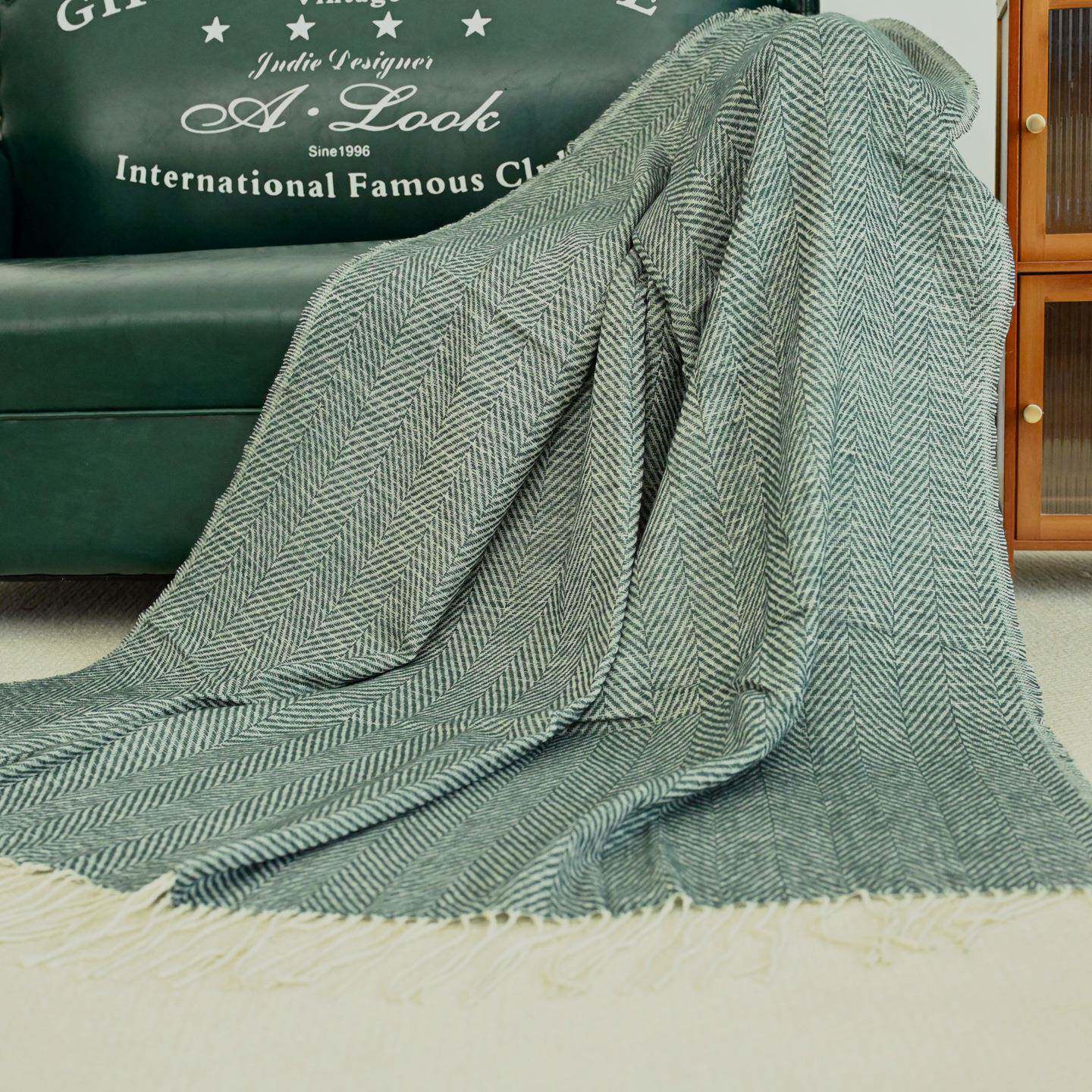 F30人字纹线毯盖毯办公室午睡流苏休闲盖毯针织毛毯沙发毯子