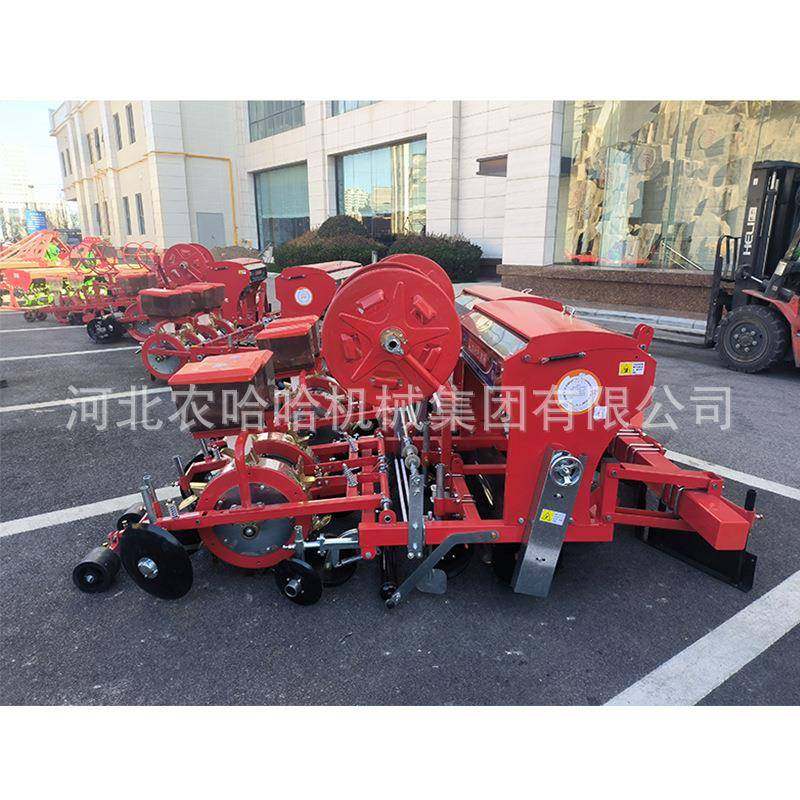 225款农哈玉哈覆膜施肥播2MBSF-2/种机2MBSF-2/4种0铺膜施肥米播