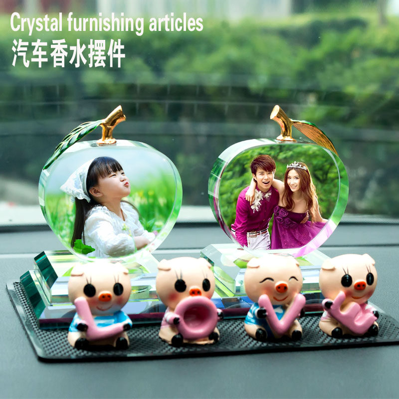 可爱车内创意定制水晶照片摆台汽车车载装饰品摆件高档 中控台