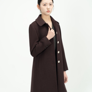 FIRST.PRETTY轻奢冬季新款修身小方领单排扣中长款冬季毛呢大衣