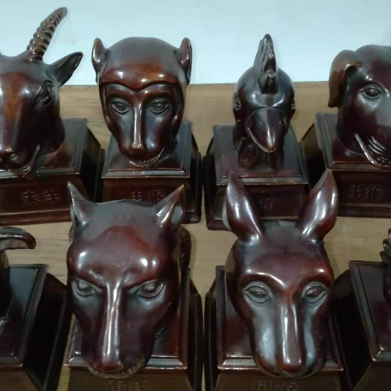 铜工艺品圆动物十头像雕像十二生肖园二生肖铜兽明首铜雕摆件