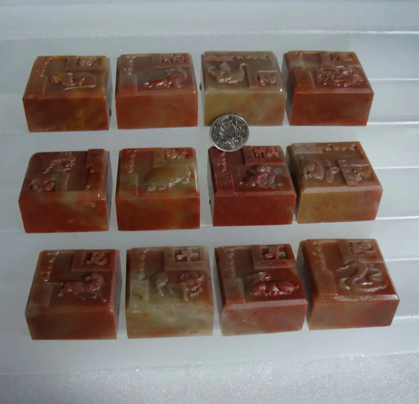 5*5*3新款一套十二生肖寿山石浙江红石印章精品金石篆刻佳节送礼