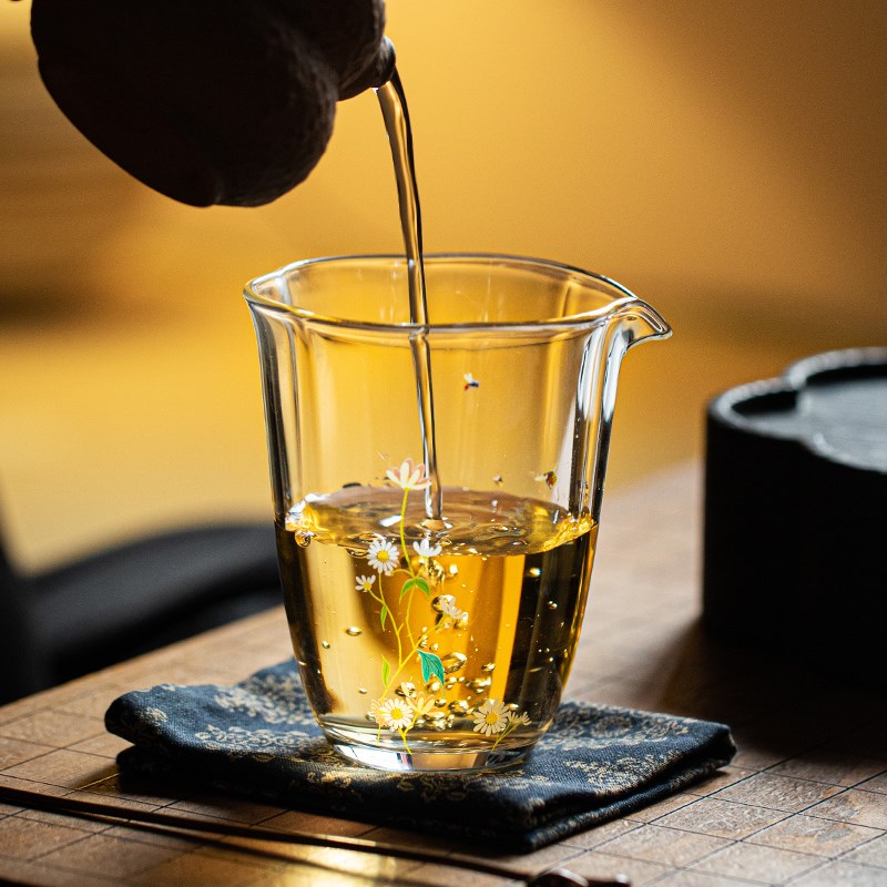 小雏菊梅花玻璃公道杯耐高温家用茶海分茶器功夫茶具配件透明公杯