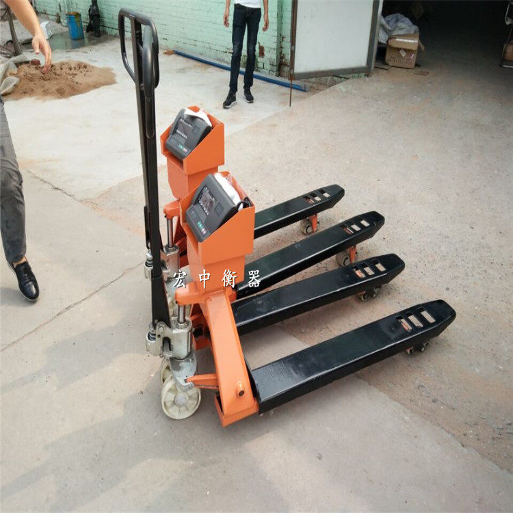 山西2吨带打印电子叉车秤 仓库用3吨液压移动叉车称价格