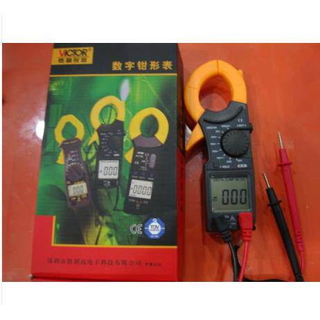 深圳 DM3218A 数字钳形表 精度0.001A VC3218A钳形表