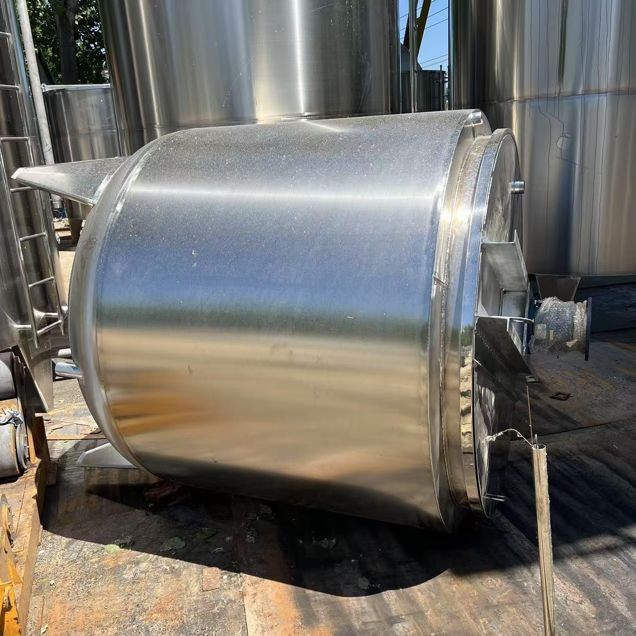 304不锈钢罐5立方储水罐10立方油罐10吨电加热搅拌罐