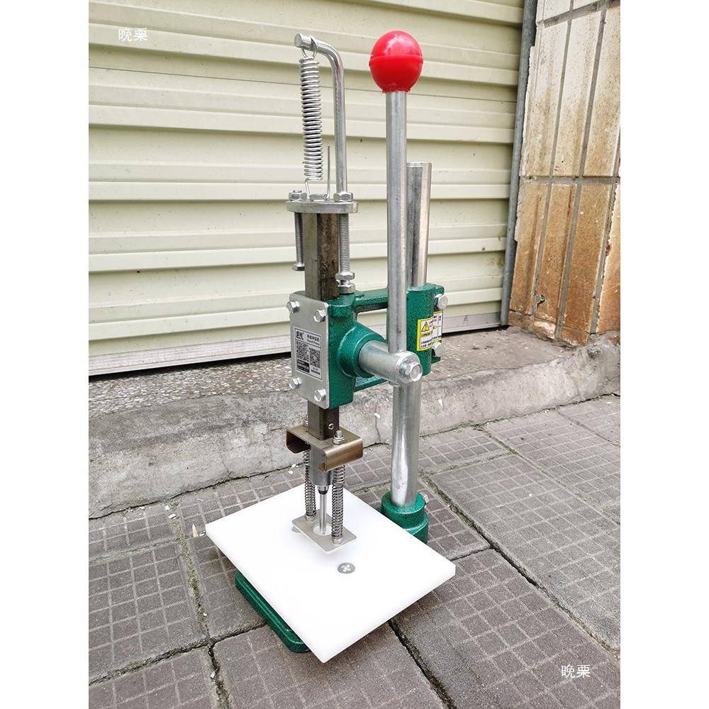 盛驰手动打孔机吊牌胶袋CQI冲孔器塑料袋打洞打布眼机空心料钻机
