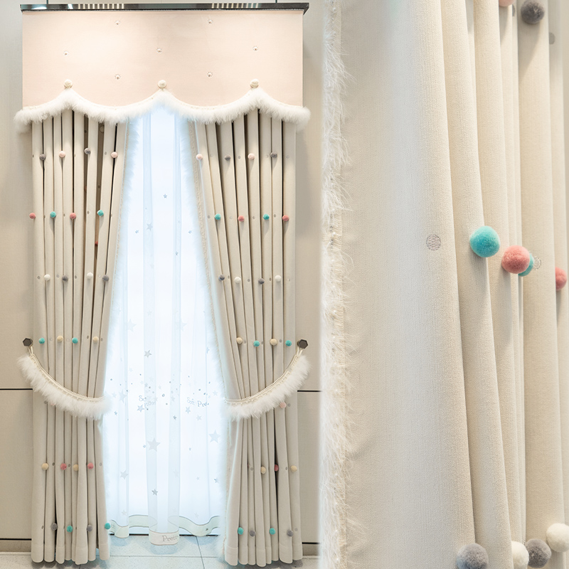 温馨可爱新款卡通毛球绣花男孩女孩公主风儿童房卧室遮光飘窗窗帘