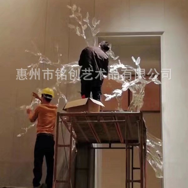 酒店商业晶空间透明树挂饰雕塑
