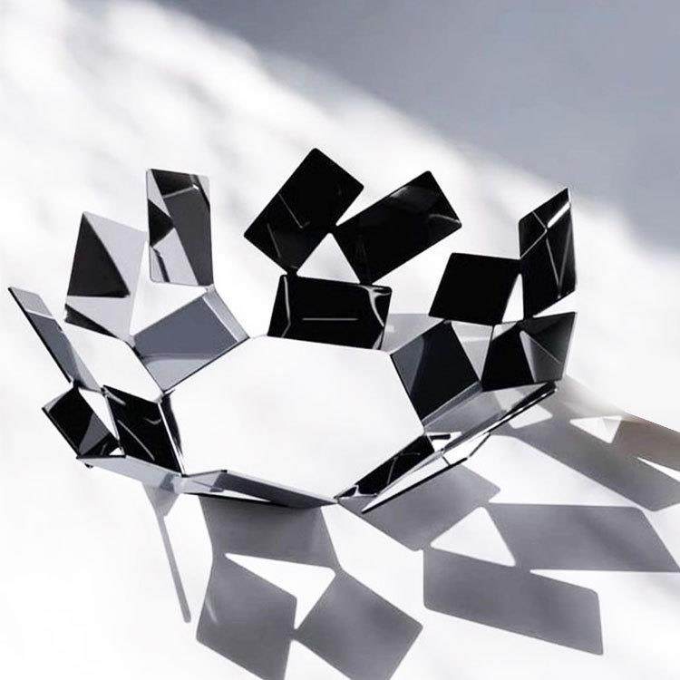 现代锈艺术何镂空果篮厅家用茶几装几饰创意INJ摆件客不钢果盘送