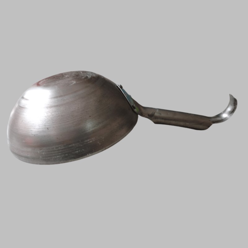 家用铁水勺老式水舀加厚长柄生铁马勺带挂钩铁马勺商用不锈钢水瓢