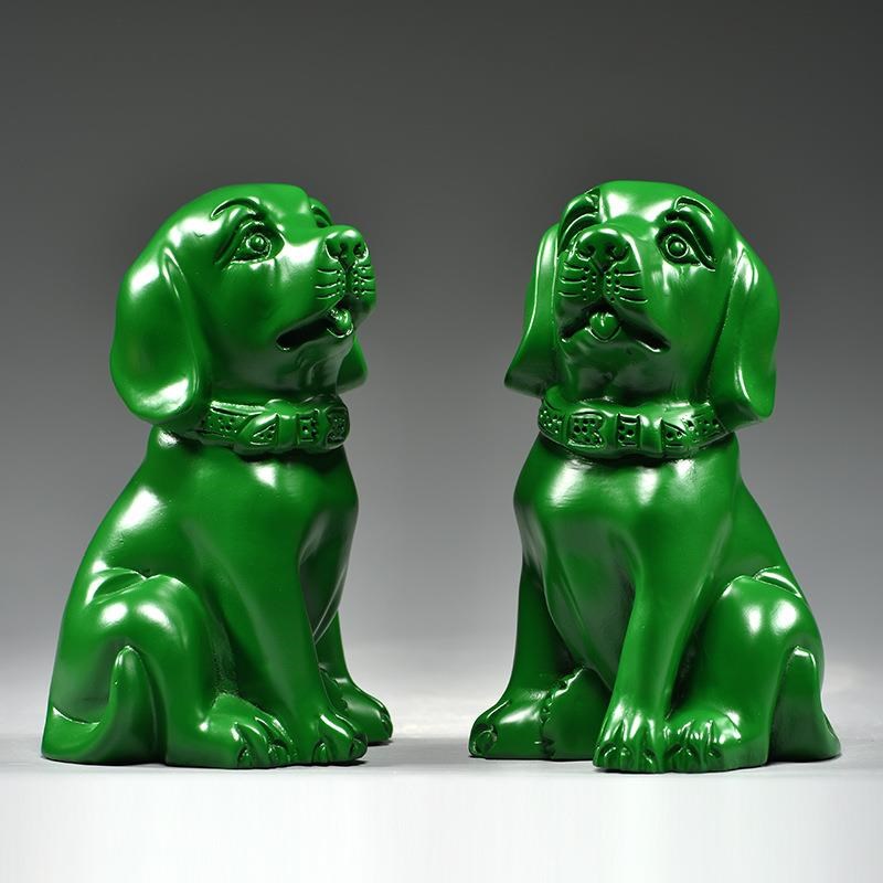 绿色木雕狗摆件十二生肖狗实木头家居客厅电视柜办公室装饰工艺品