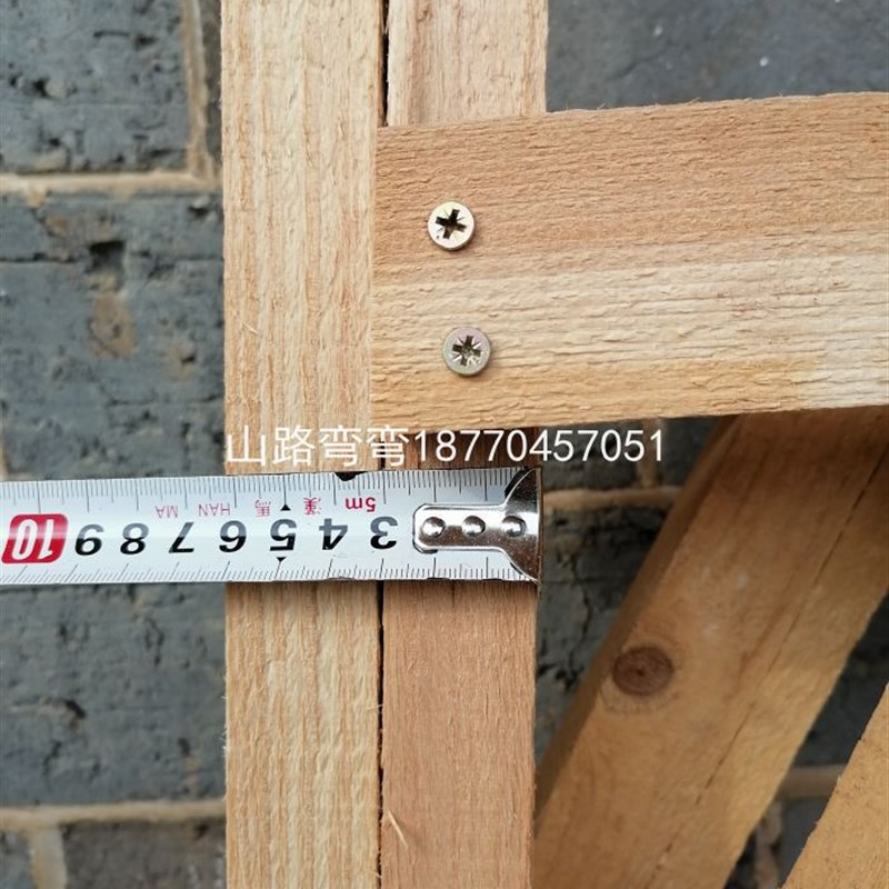 建筑工地实木人字梯水电装修走梯墙纸墙布石膏线窗帘安装工程梯子