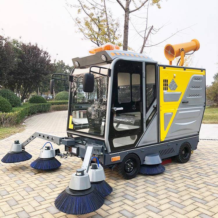 能电动刷扫地车全GWM厂家路面灰尘清扫市车政环卫七封闭式扫地车