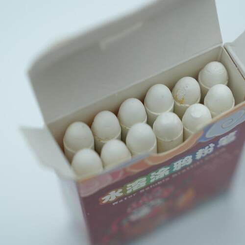 水性粉722灰笔教师溶专用无粉尘尘粉笔学优生画黑板报练黑板字质
