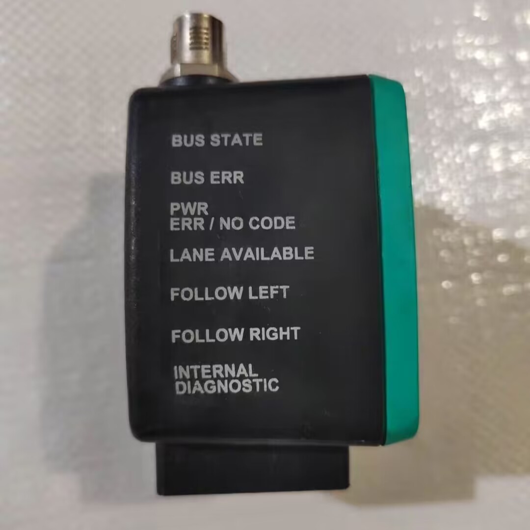 倍加福读码器PGV100R-F200-R4-1.5M /PCV100-F200-R4-V19-SEW现货