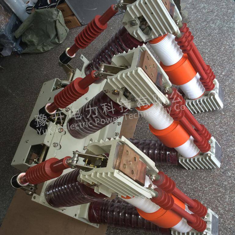 35V高真IPZ空开关压ZN12-12/63内0A户K高压