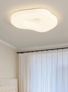 全光护眼奶油风房家用男女儿童室63375灯卧吸谱顶灯创意主卧灯