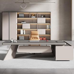 现代简约安装老板桌办公具老板桌桌椅组室合总裁时尚董事家长大包