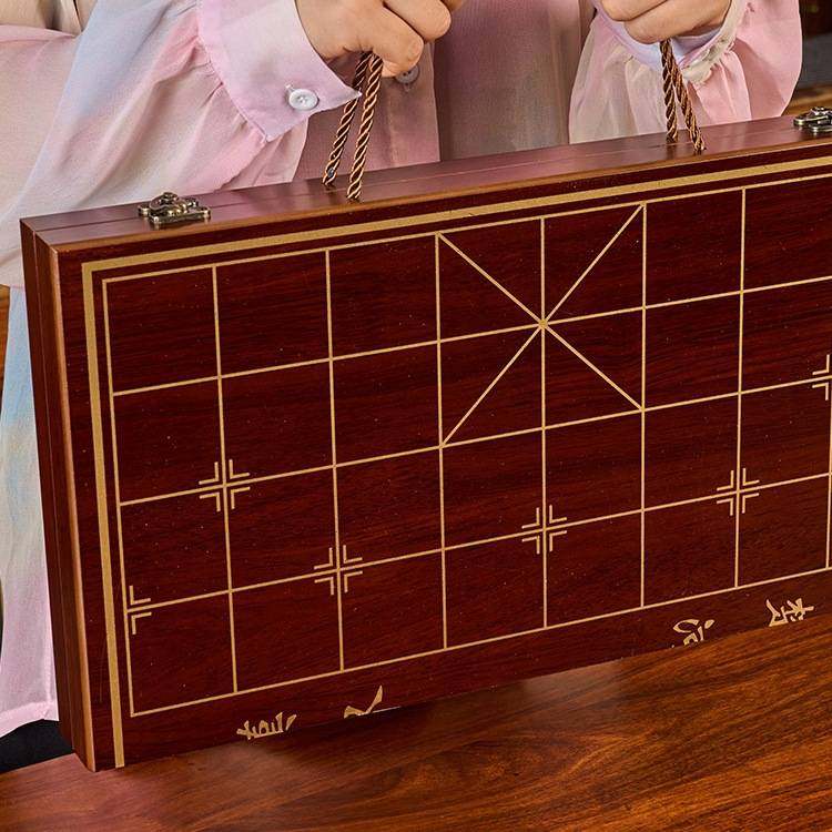 象棋中国象棋儿童实木带木质棋盘成人大号便携式棋子金丝楠木黑檀