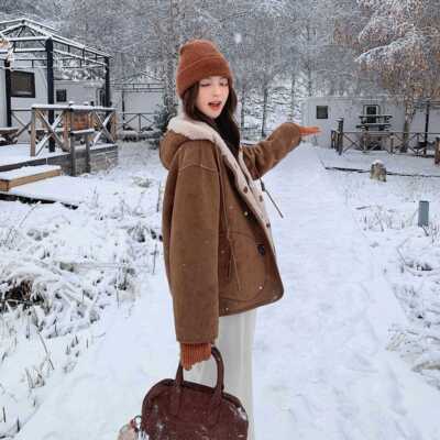 2KK杏色米双KHH面穿羊外套女冬羔季年加毛绒T加厚205新款超好看皮