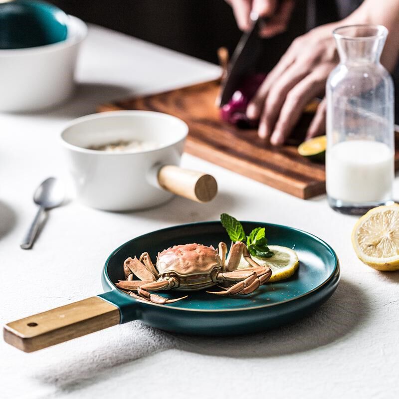 创意复古金边面碗带把手的盘子圆形把手碗拌饭碗欧美陶瓷餐具