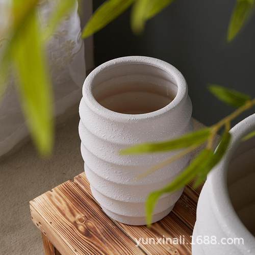 轻奢简约特大号客厅透气陶瓷花盆家居阳台桌面落地绿植摆件白色