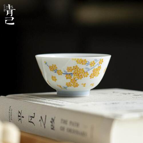 青己玉泥白瓷手绘主人杯十二花神系列迎春家用茶杯陶瓷品茗杯单杯