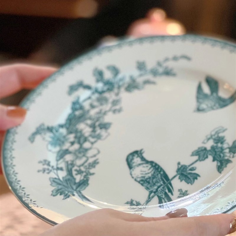 中古釉下彩陶瓷欧式线条花卉鸟西餐盘甜品盘法式复古蛋糕盘子牛排