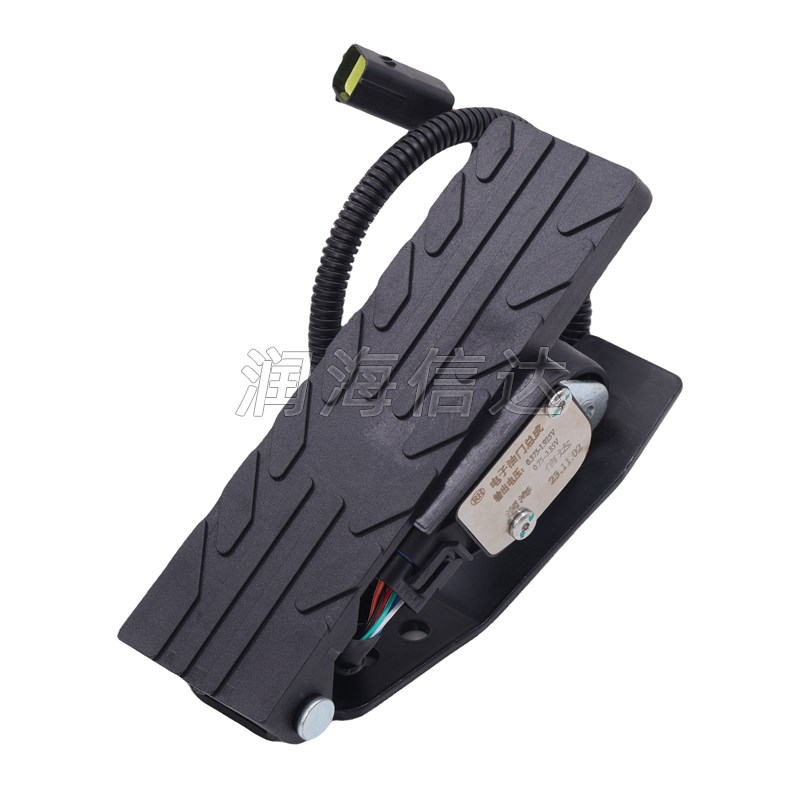 合力龙工全柴新柴云内莱动叉车电子脚油门总成,踏板采用防滑设计