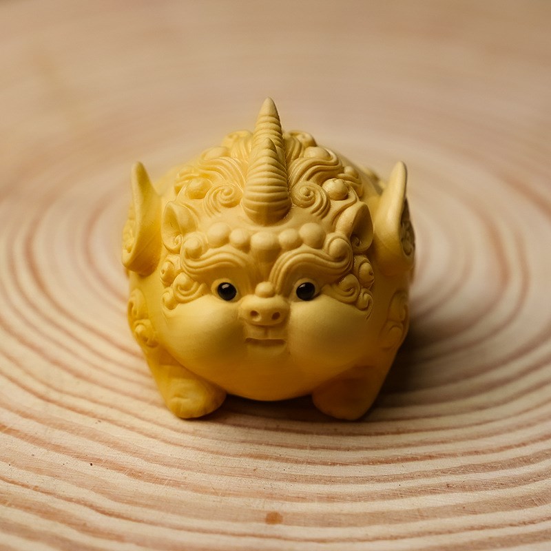黄杨木招财进宝吸金貔貅手把件客厅办公室桌面瑞兽貔貅创意饰品摆