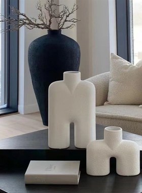 素烧简约复古家居摆件中古艺术现代装饰侘寂风陶瓷花瓶白色花器