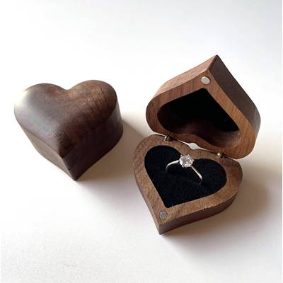 高档情人节实木心求钻戒指盒换胡桃首饰品盒子收空纳便携式婚结婚