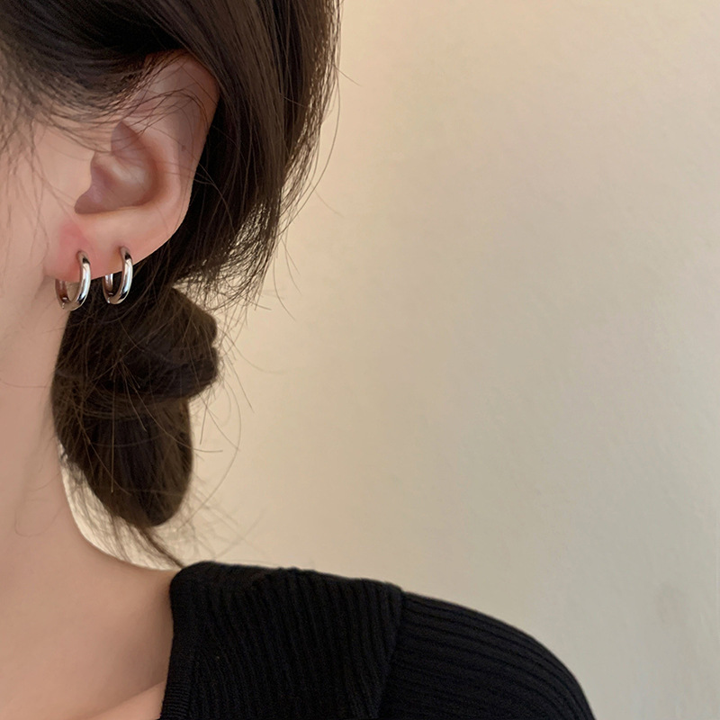 冷淡风小号耳圈小众设计圈圈耳扣