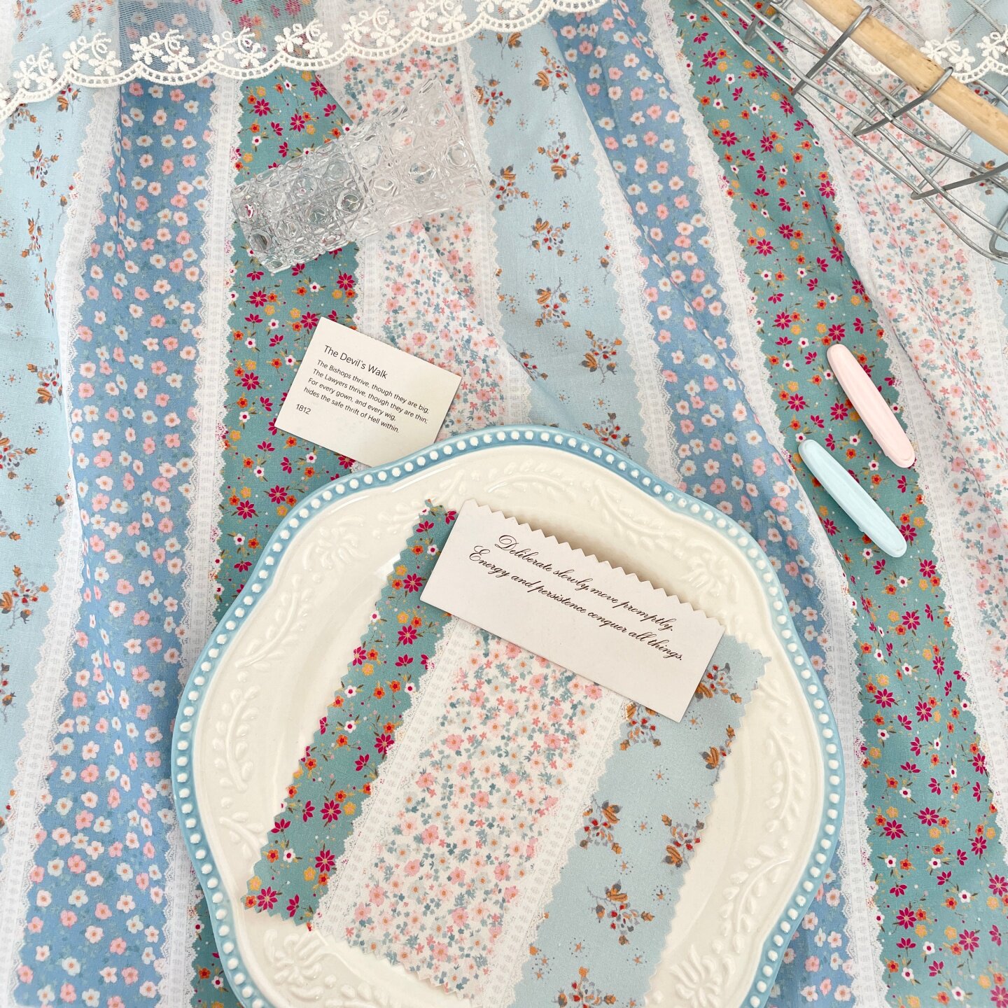 高颜值小众ins条纹花枝拼接蕾丝布料 田园风服装桌布抱枕手工diy