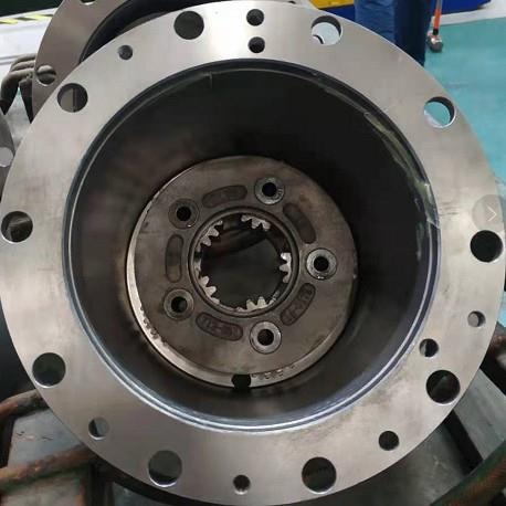 AZ710034023001轮边减速器壳总成适用汕德卡C7H豪瀚斯太尔TX T7H