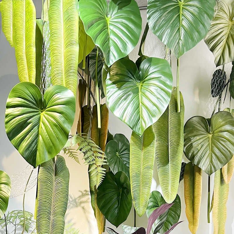 仿真单枝大片蔓绿绒火鹤香蕉叶子室内橱窗墙面悬挂绿植物造景装饰