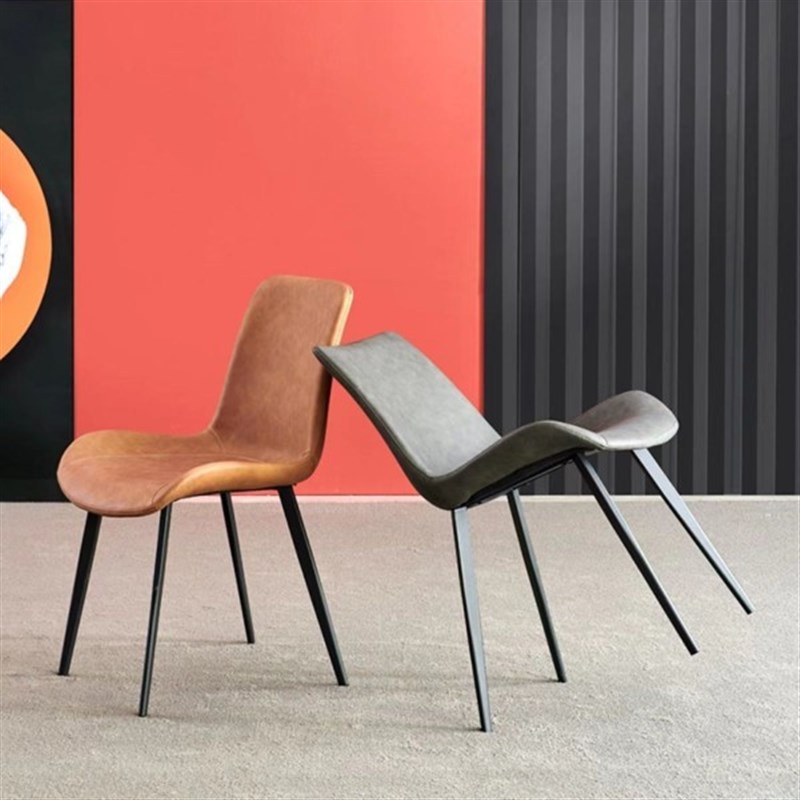 家用小户型岩板餐桌椅正方形出租房吃饭桌简约现代休闲接待洽谈桌