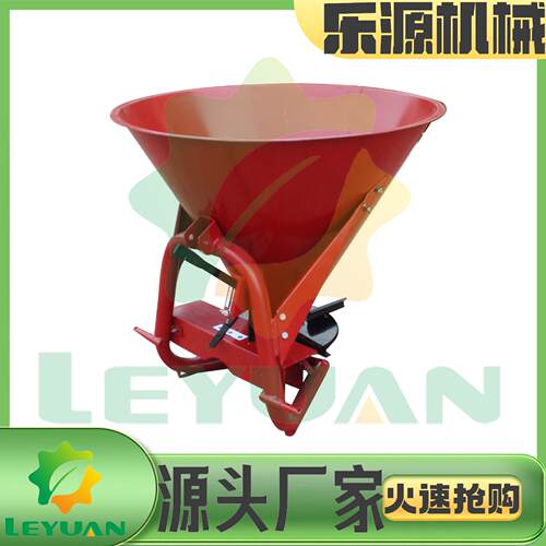 农用牵引式撒粪车厂家干湿粪撒粪机粉末撒车