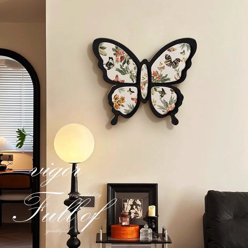 法式中古风客厅装饰画高级感电视沙发背景墙挂画蝴蝶带灯餐厅壁画