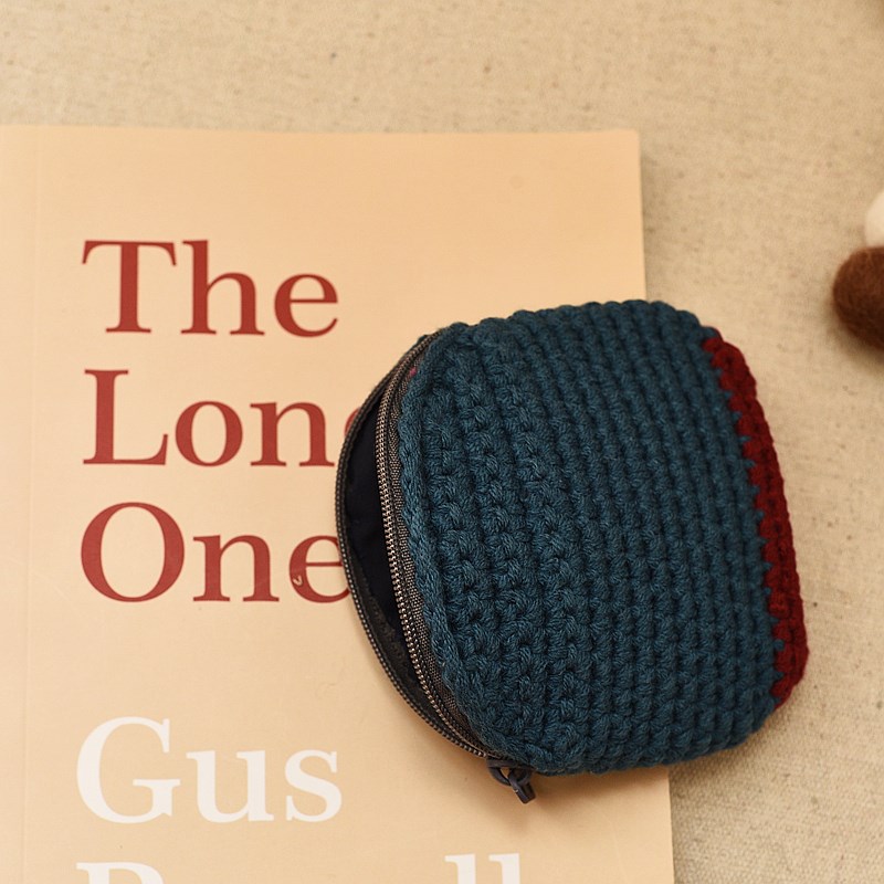 创意礼品个性潮手工毛线钩织成品零钱包卡通复古猫钥匙包抽拉式女