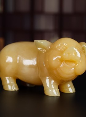 天然黄玉猪摆件招财十二生肖玉石猪客厅玄关办公室装饰摆设开业