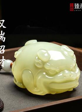 天然玉石双头貔貅手把件招财瑞兽招财纳福装饰品家居工艺品