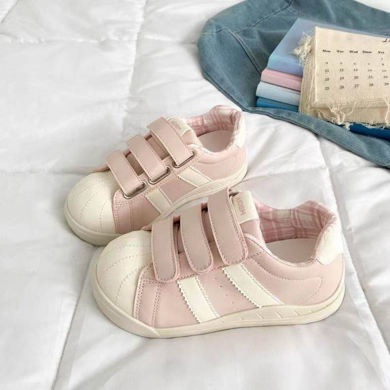 甜美粉魔术贴小白鞋女百搭新款
