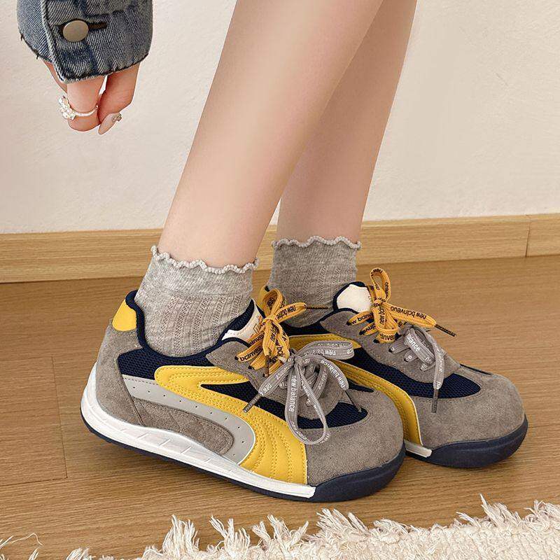 内增高德训鞋女复古轻便2026春季爆款运动休闲鞋软底显脚小阿甘鞋