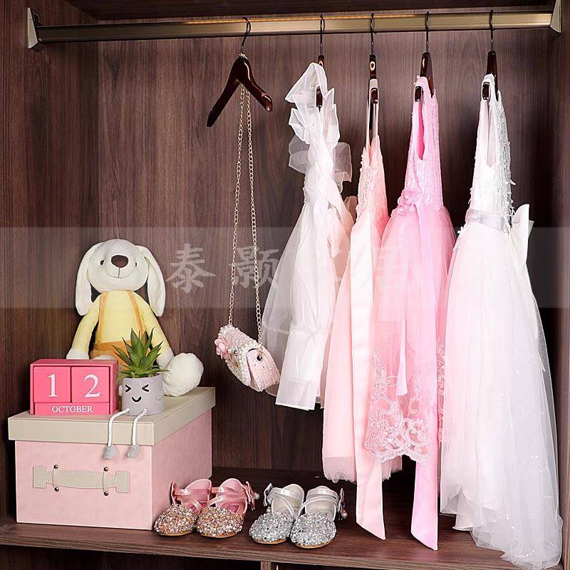 样板间儿童摆件衣帽间公软主裙孩纱裙女房装饰品摆件衣柜装房CVG